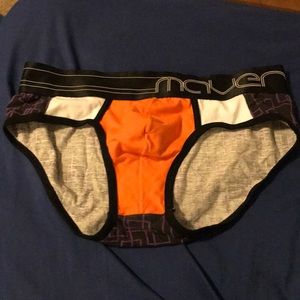 Maverick Men’s Briefs